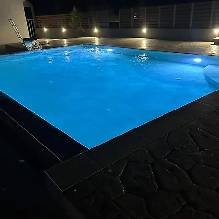 Tommy's Aparthotel Haraki