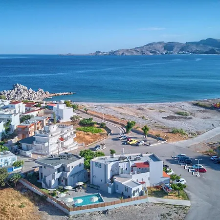 Aparthotel Tommy's 3*