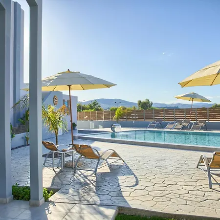 Tommy's Aparthotel 3*