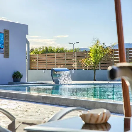 Aparthotel Tommy's 3*